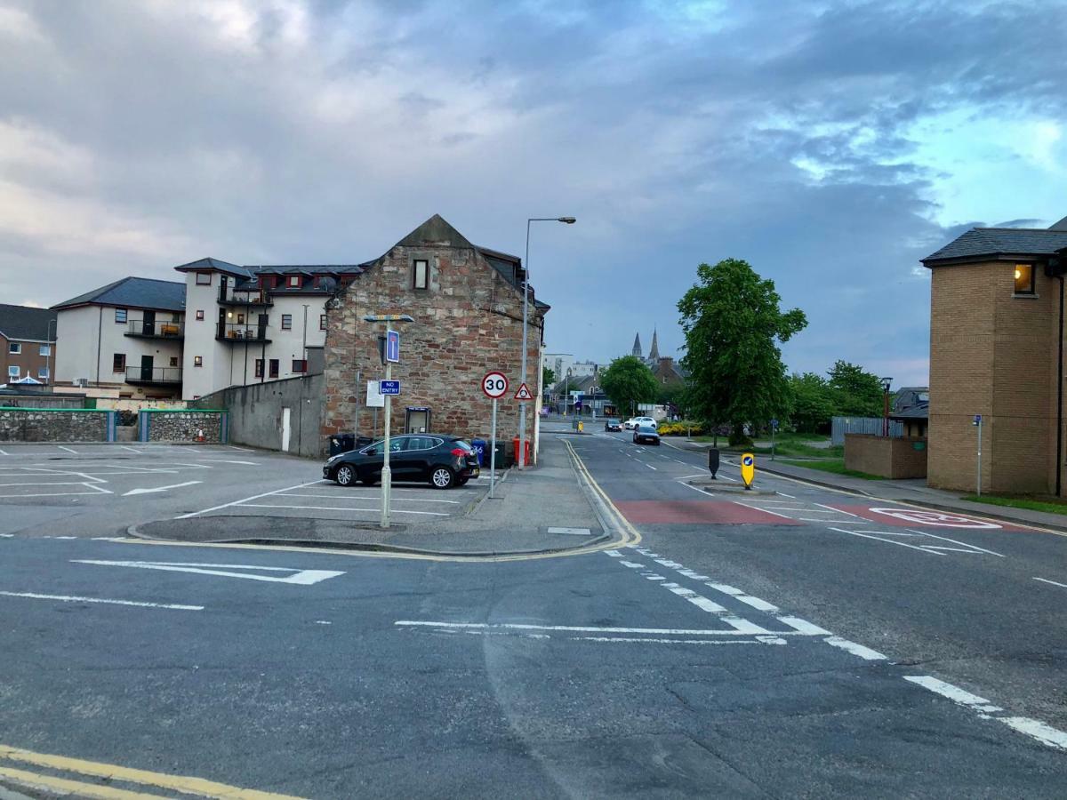 Riverside Townhouse Inverness Esterno foto